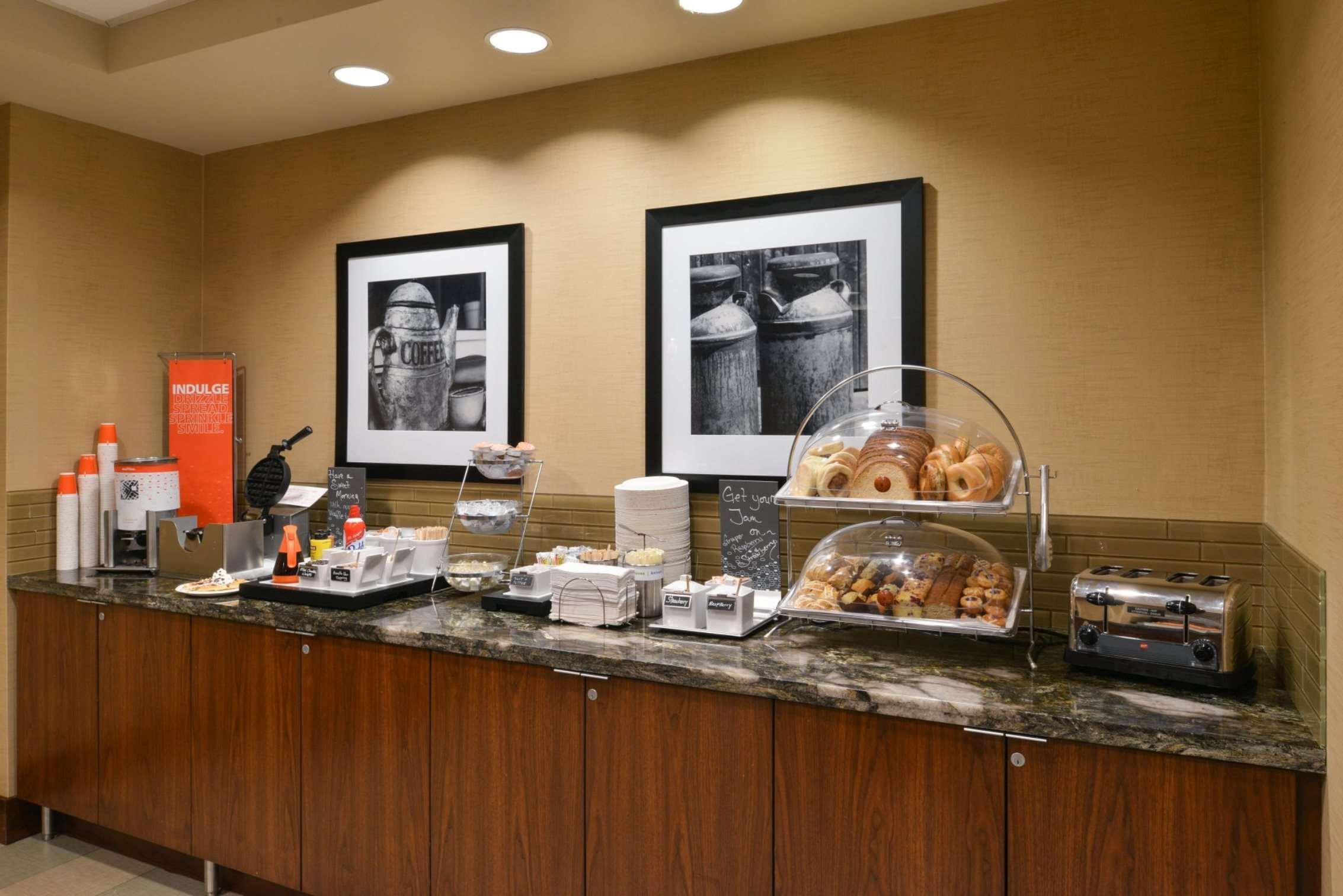 Hampton Inn & Suites Tacoma/Puyallup Eksteriør billede