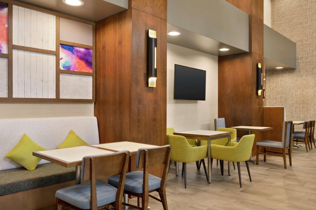 Hampton Inn & Suites Tacoma/Puyallup Eksteriør billede